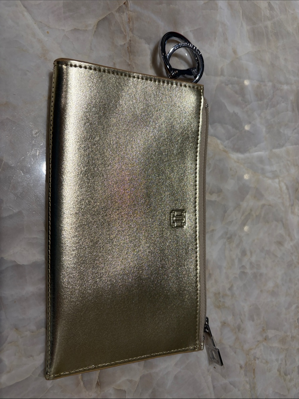 NWT-Metallic “Big Ossential Plus Card Case” Holder
